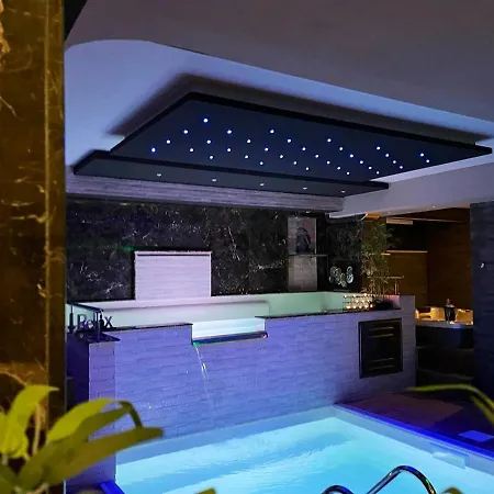 Appartement Spacious In Pozzallo, 110m² With Pool And Sea View Pozzallo