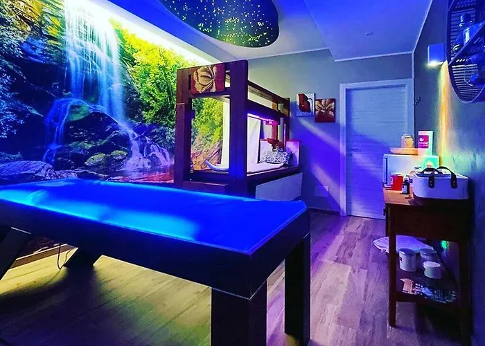 Apartment Spacious In Pozzallo, 110m² With Pool And Sea View