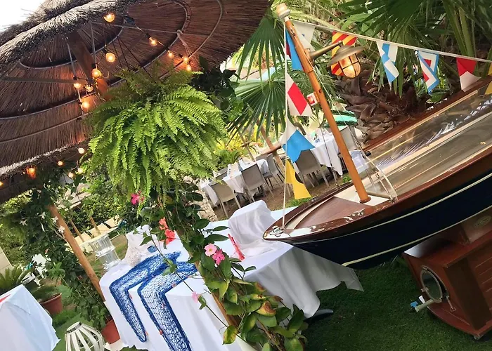 Apartment Spacious In Pozzallo, 110m² With Pool And Sea View